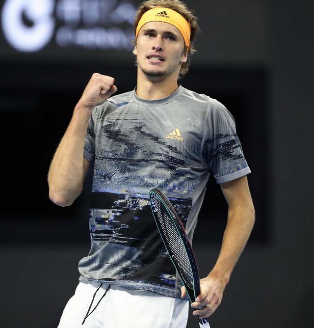 开赛中展现 开赛中展现